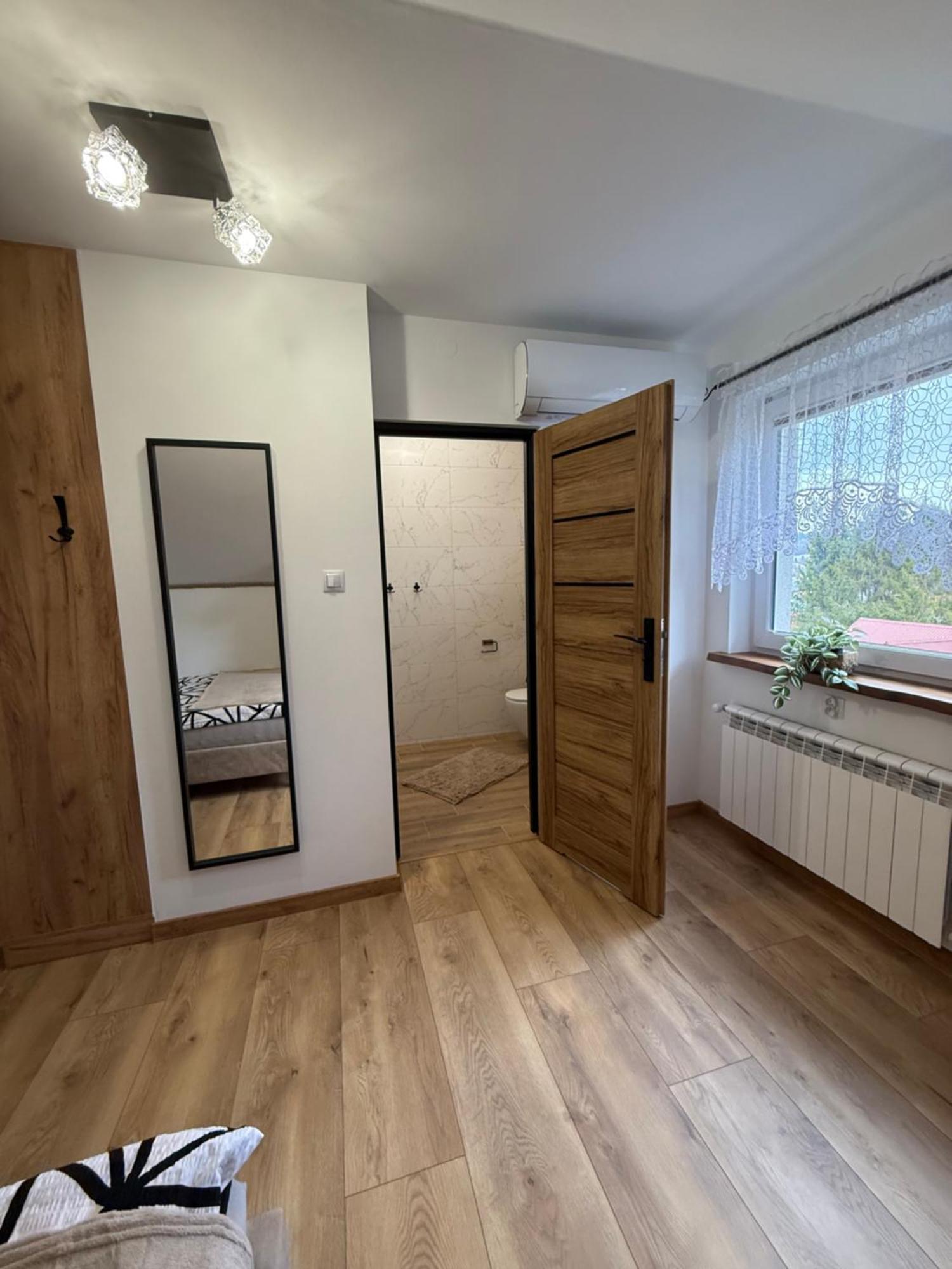 Apartament Z Tarasem I Pokoje Klimatyzowane -Drozdowka Solina Solina  Exterior foto